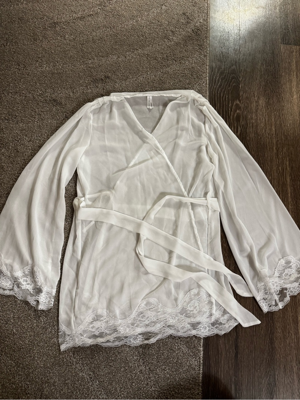 Kat the Label Harley Robe- Small - Picture 4 of 5